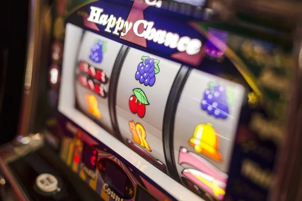 lunar slot user Mobile user and Brand
